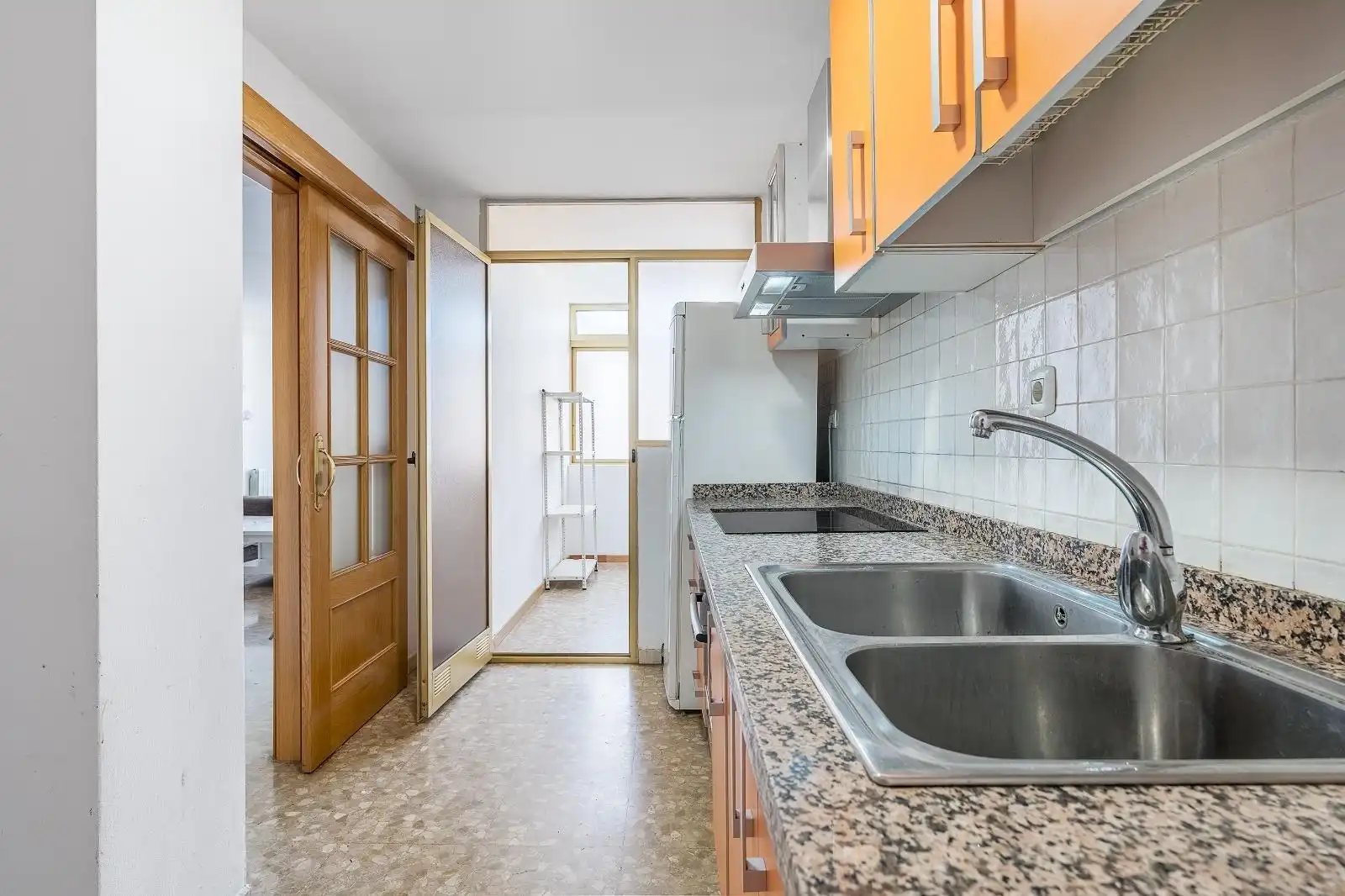 Kitchen of Flat for sale in Granada  with Heating