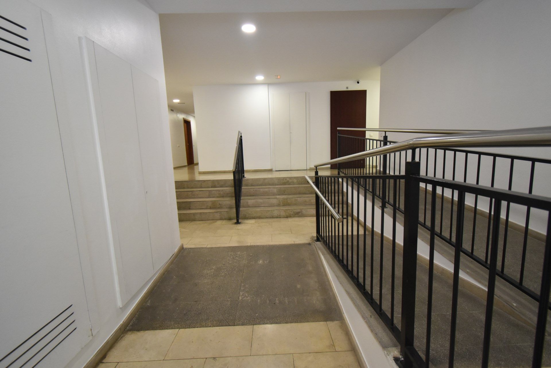 Local en venta en Olot, Santa Eugènia