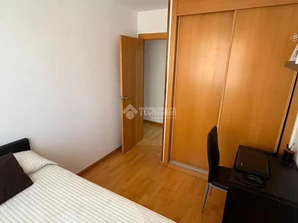 Habitación de Piso en venta en Valdemoro con Aire acondicionado, Calefacción y Piscina comunitaria