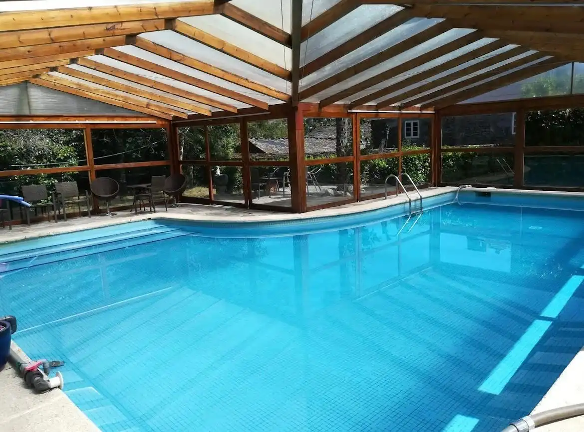 Piscina de Finca rústica en venta en Outeiro de Rei con Piscina y Amueblado