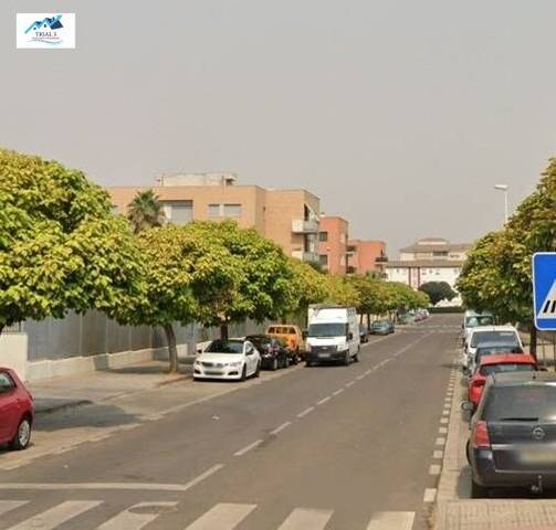 Local comercial en Venta en Calle Eugenio García Sandoval en Este