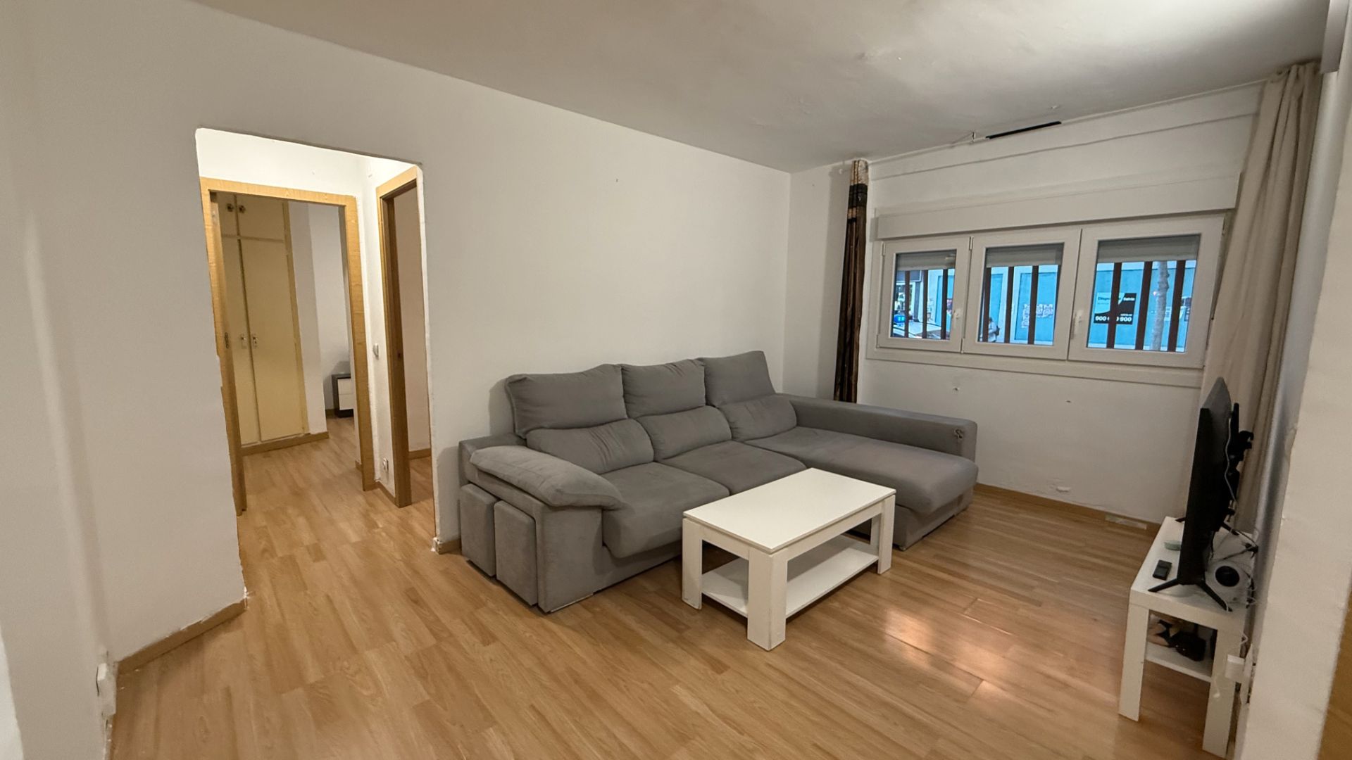 Sala de estar de Piso en venta en  Madrid Capital con Trastero y Amueblado