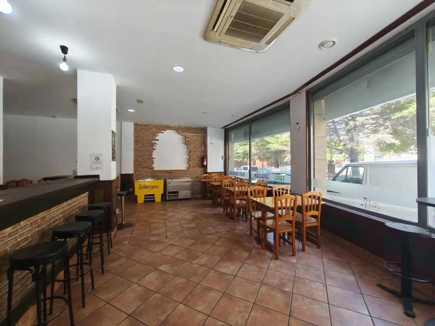 Local comercial en venda a Les Clotes, imagen 3
