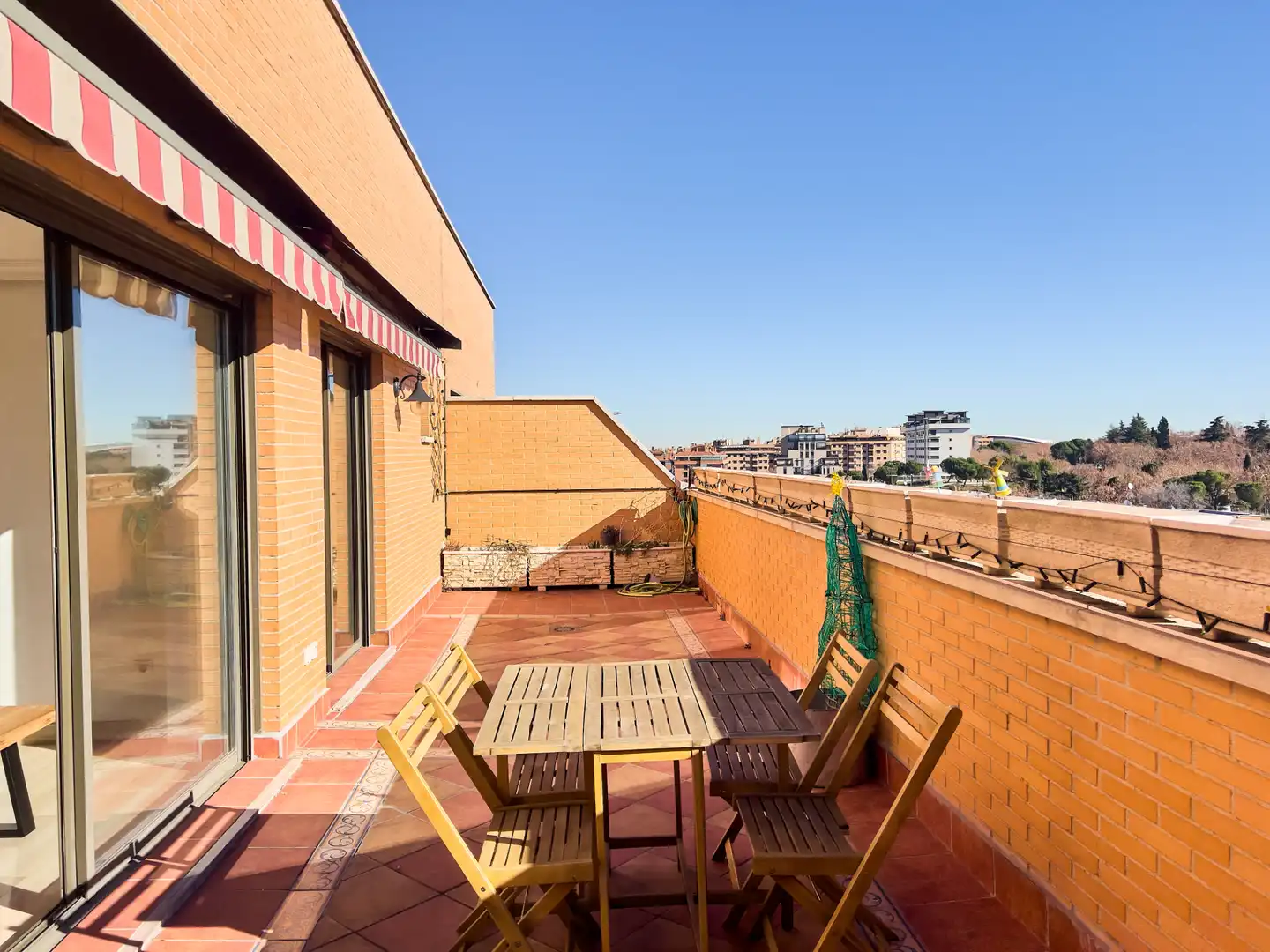 Terrassa de Àtic en venda en Madrid amb Aire condicionat, Calefacció i Jardí privat