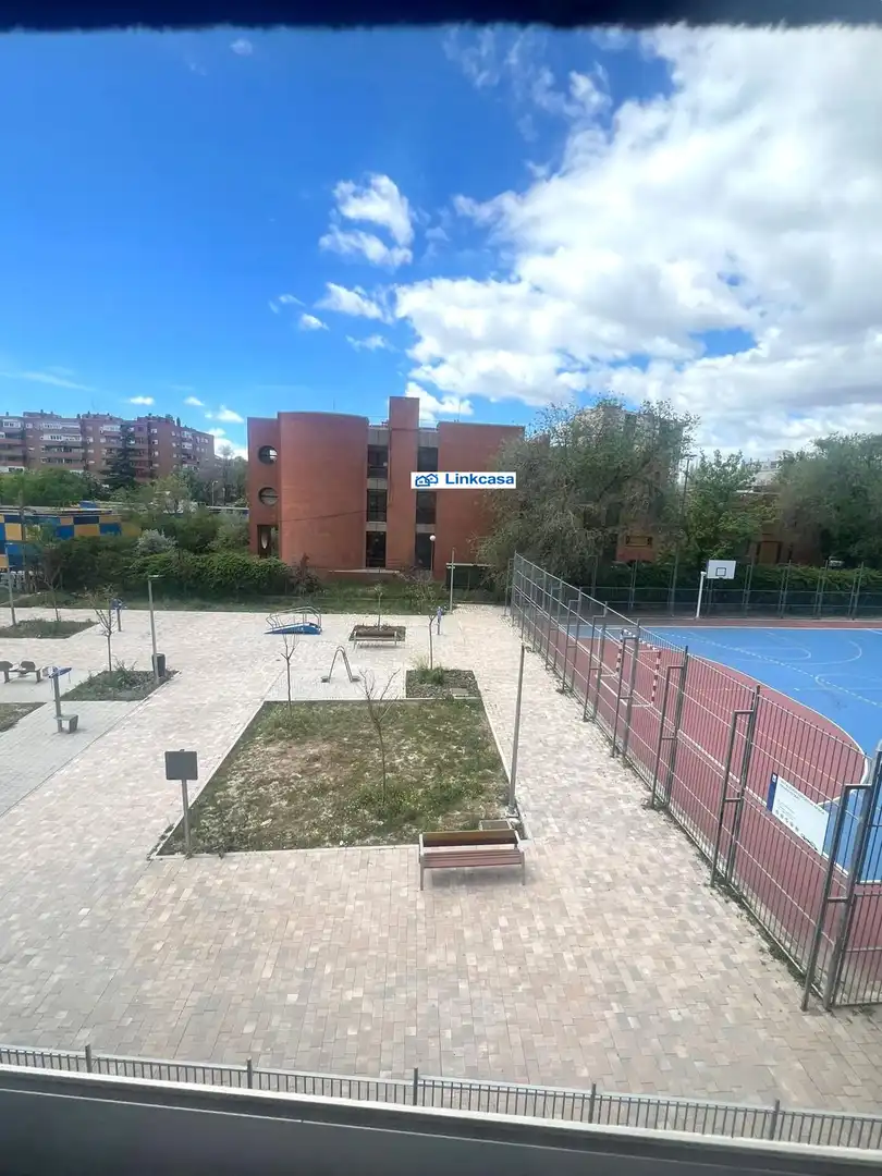 Exterior view of Flat for sale in Madrid  with Heating and Terrace