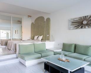 Sala d'estar de Estudi en venda en Mijas