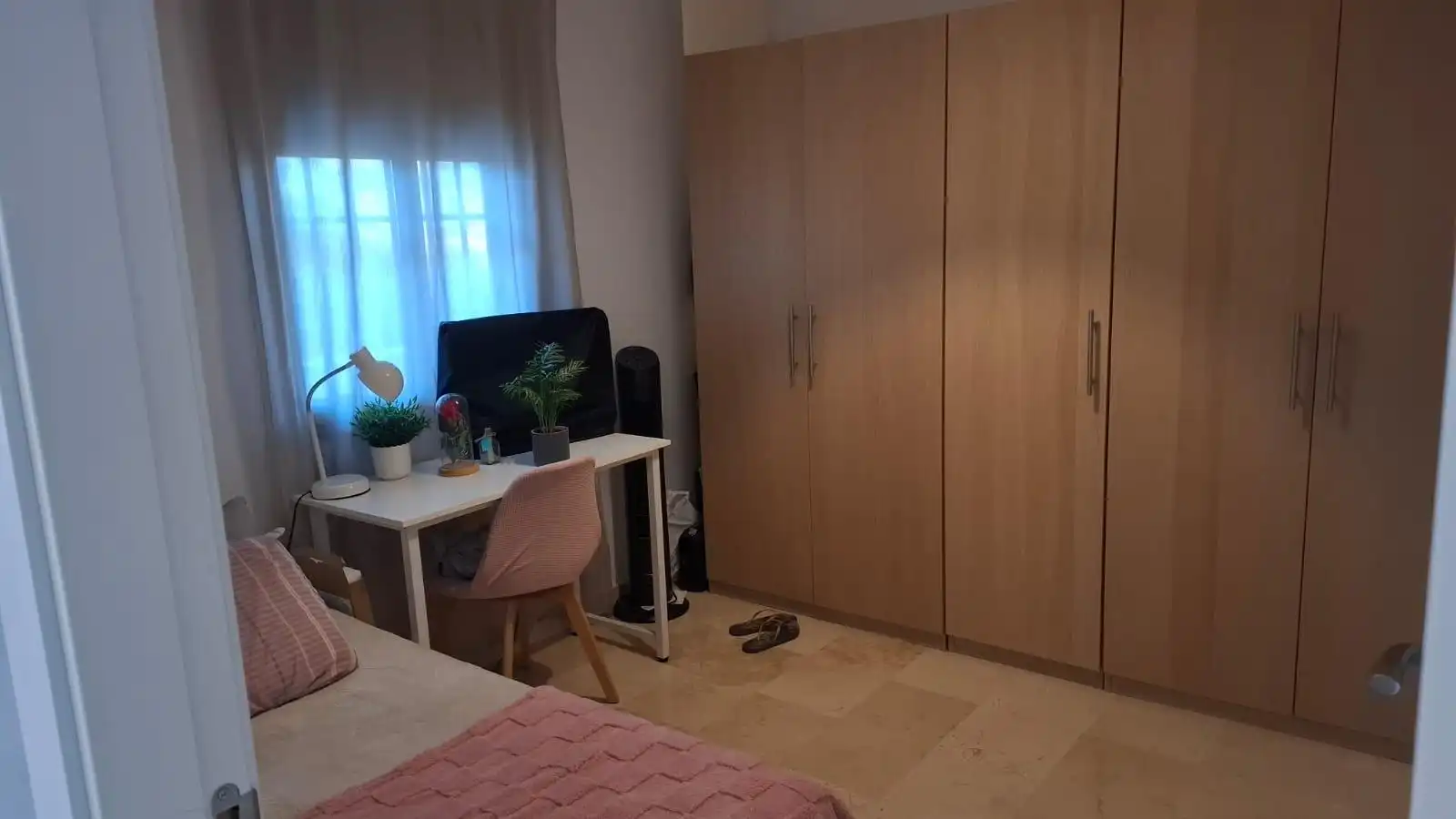 Dormitori de Apartament de lloguer en Mijas amb Aire condicionat, Calefacció i Terrassa