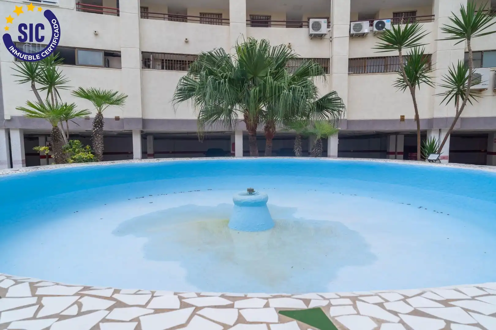 Piscina de Apartament en venda en Oropesa del Mar / Orpesa amb Terrassa, Moblat i Piscina comunitària