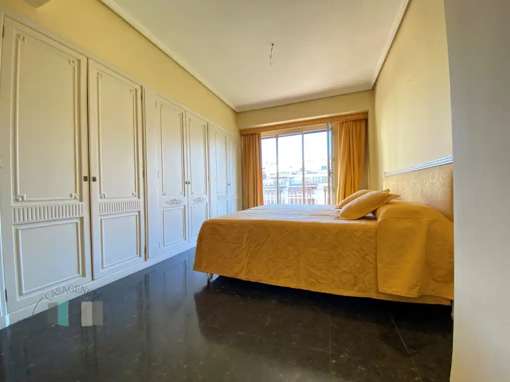 Piso en venta en Plaza Huerto Sogueros, Casco Histórico