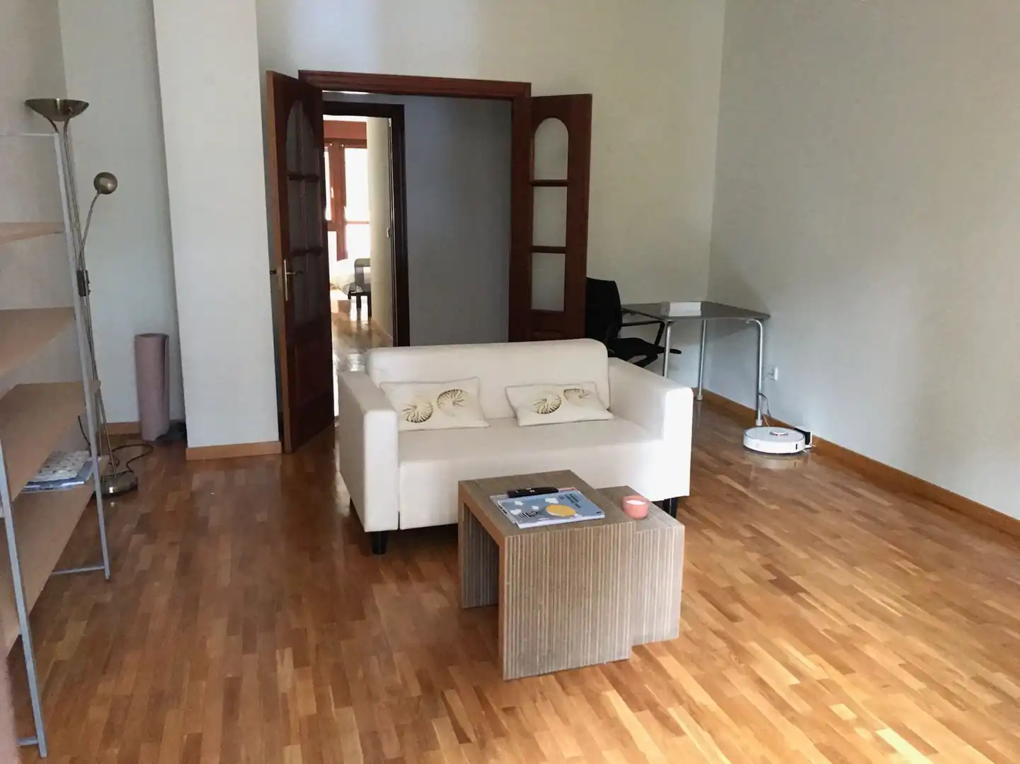 Sala de estar de Piso de alquiler en Gijón  con Calefacción, Parquet y Terraza