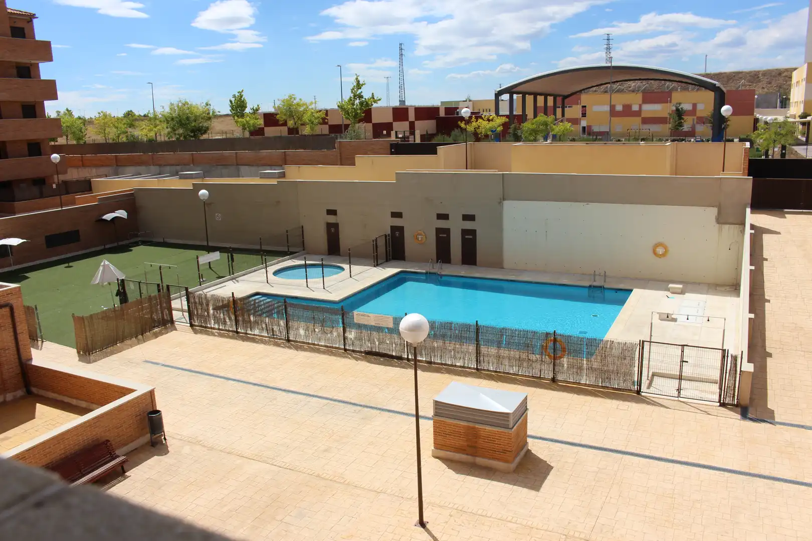 Piso con piscina en alquiler en Avenida de la Dehesa