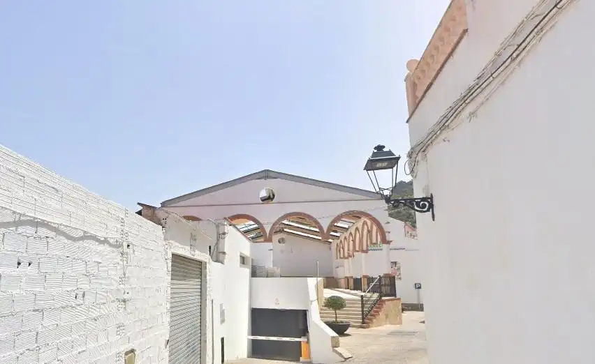 Casa adosada en venda a Benaoján