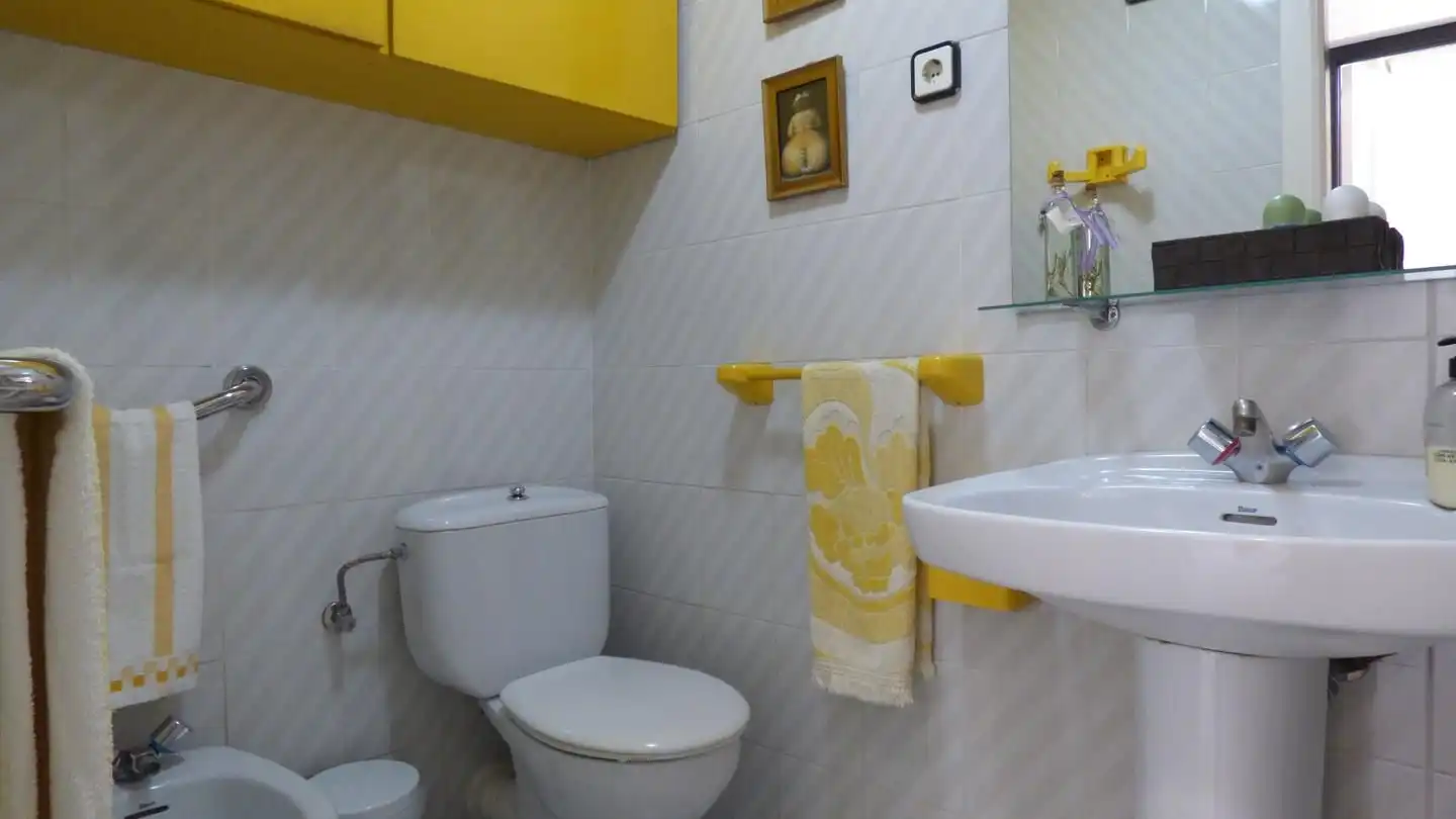 Badezimmer von Maisonette zum Verkauf in Benidorm mit Terrasse