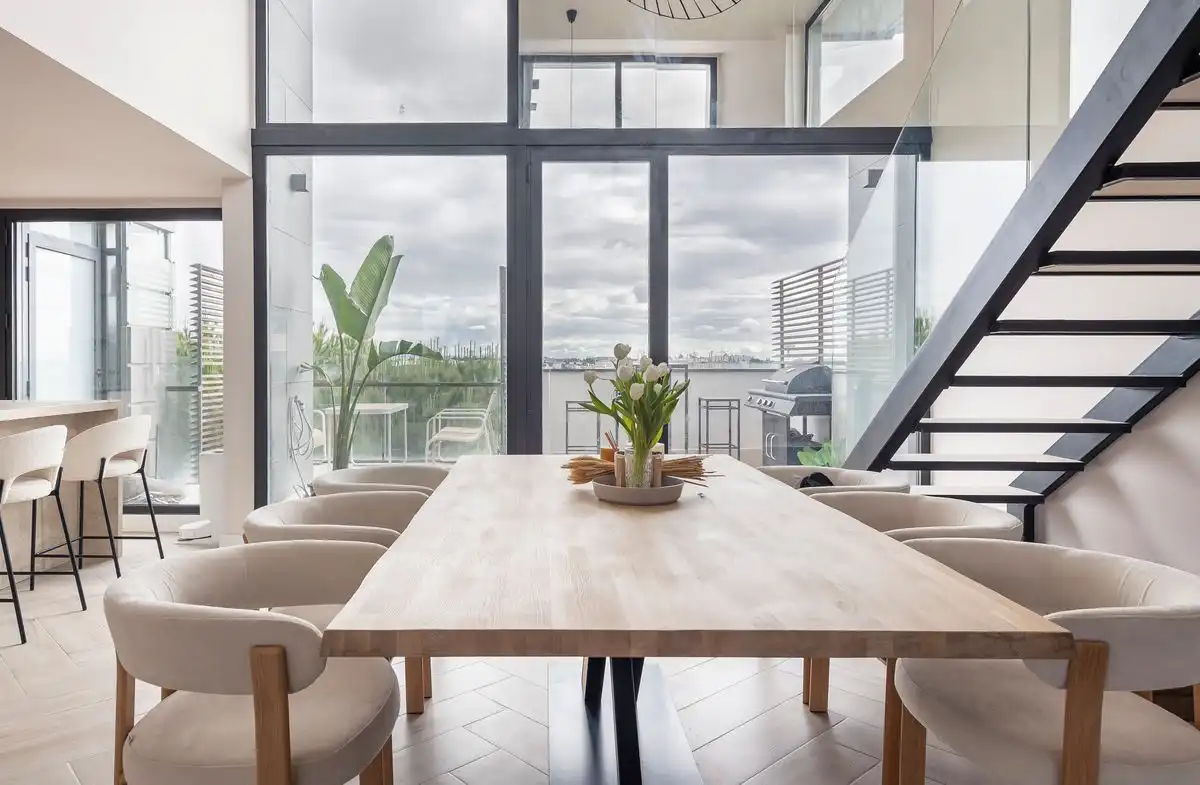 Esszimmer von Dachboden zum Verkauf in Majadahonda mit Klimaanlage, Heizung und Privatgarten