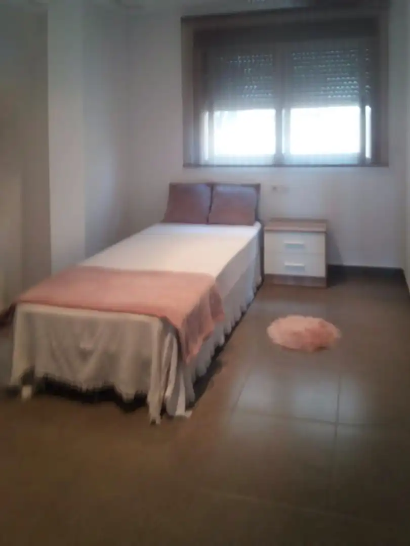 Bedroom of Flat for rent in Elche / Elx  with Balcony and Community pool