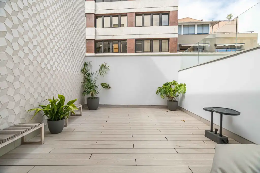 Terrace of Apartments for sale in Barcelona  with Furnished, Jacuzzi and Community pool