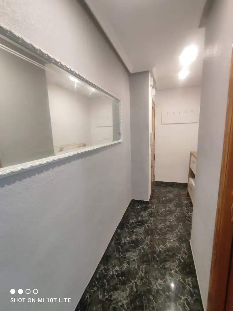 Piso en venta en Elche / Elx con Amueblado, Horno y Lavadora