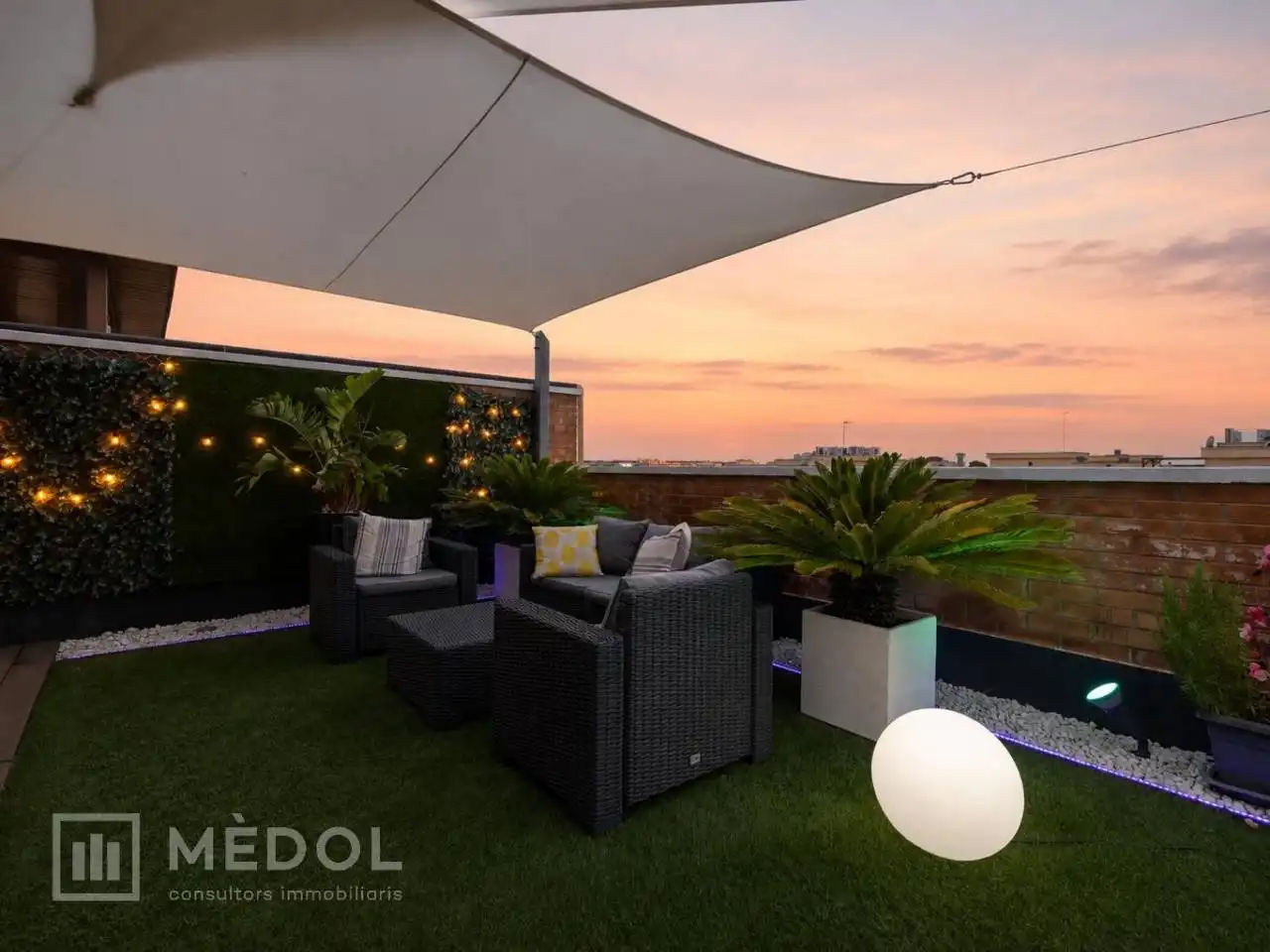Terrace of Attic for sale in Reus  with Air Conditioner, Heating and Parquet flooring