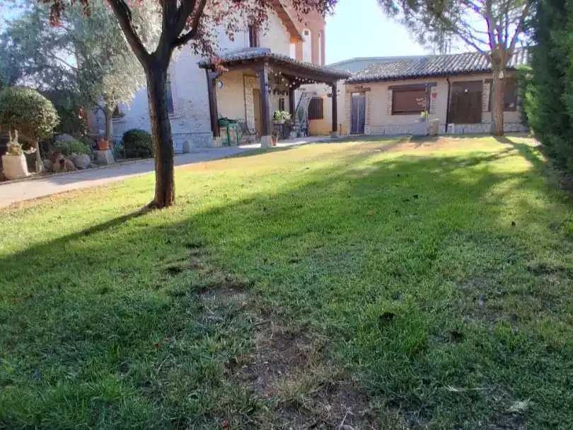 Casa o xalet en venda en Villarramiel amb Aire condicionat i Balcó