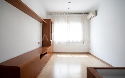 Living room of Planta baja for sale in  Barcelona Capital