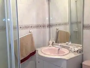 Bany de Dúplex en venda en San Andrés del Rabanedo amb Calefacció i Moblat