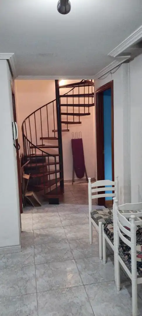 Maisonette zum Verkauf in Ponferrada mit Heizung und Abstellraum