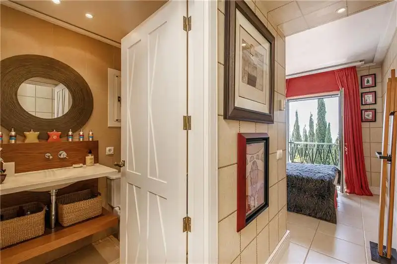 Bathroom of Houses for sale in Calvià  with Air Conditioner, Heating and Private garden