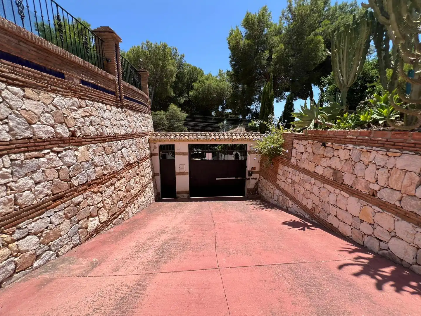 Exterior view of Houses for sale in Málaga  with Air Conditioner, Heating and Private garden
