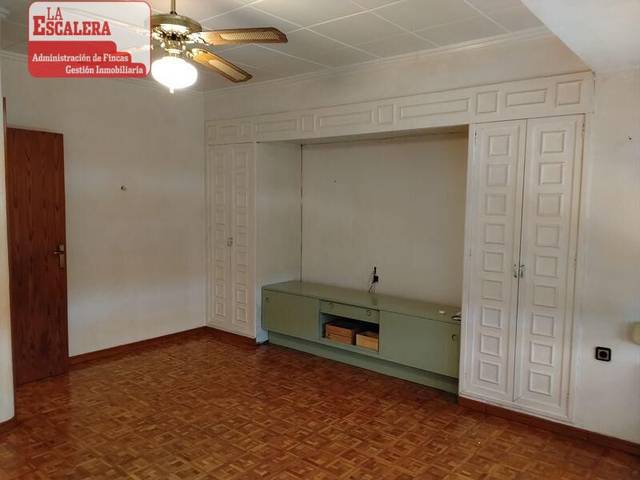 Piso en Alquiler en Plaza Castelar - Mercado Central