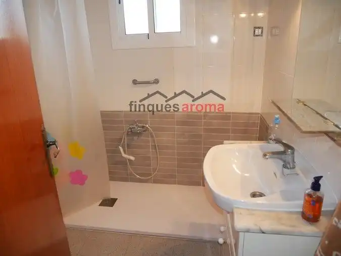 Baño de Casa o chalet en venta en Valls con Calefacción, Jardín privado y Piscina
