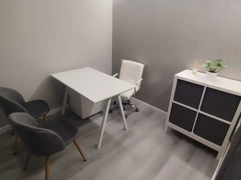 Office for rent in Burela  with Furnished and Internet
