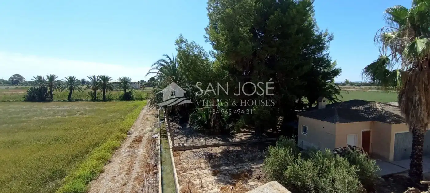 Casa o chalet en venta en Crevillent con Aire acondicionado, Calefacción y Jardín privado