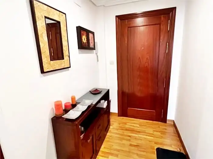 Piso de alquiler en Santander con Calefacción, Terraza y Trastero