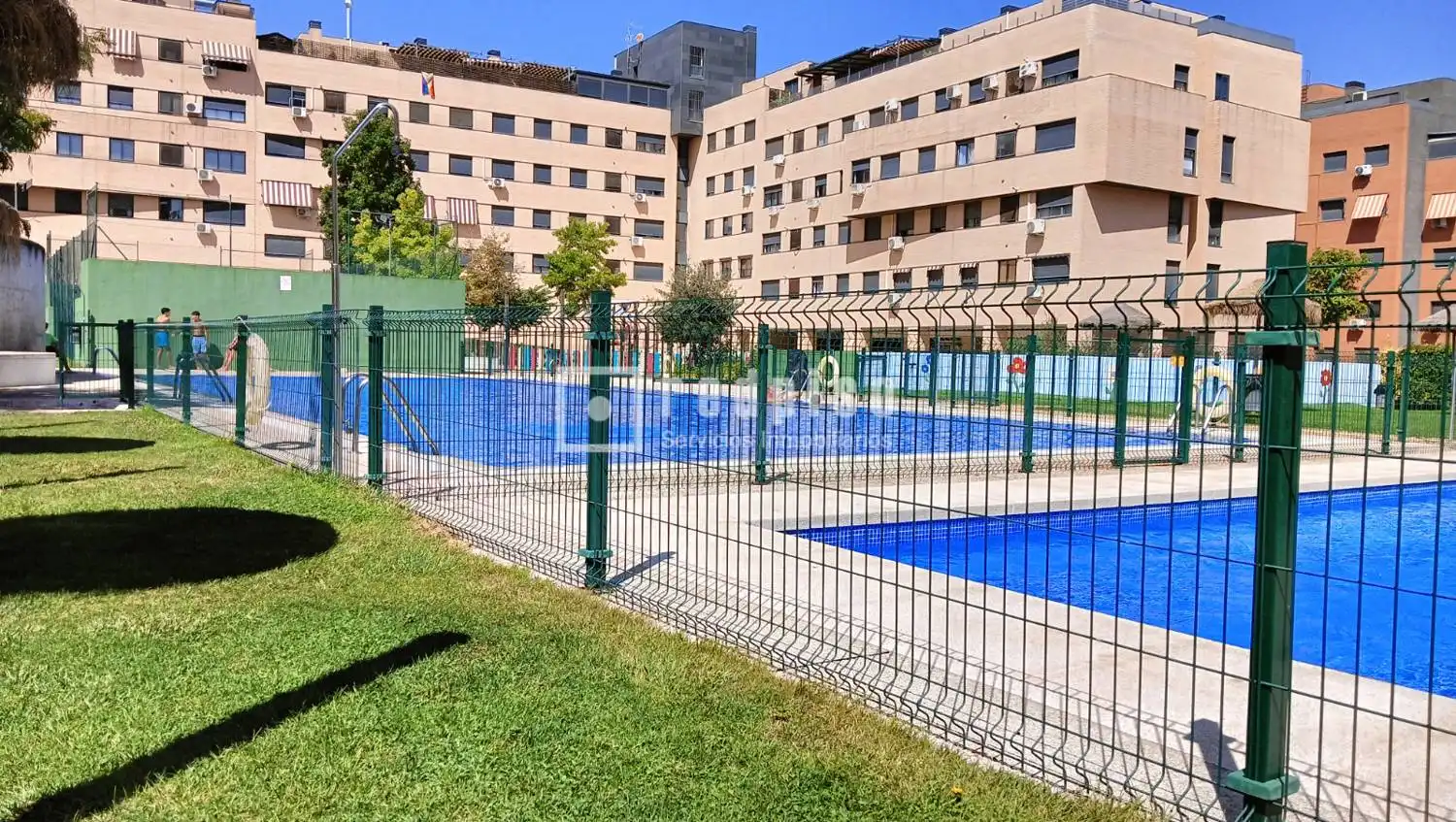 Swimming pool of Flat for sale in Valdemoro  with Heating and Furnished