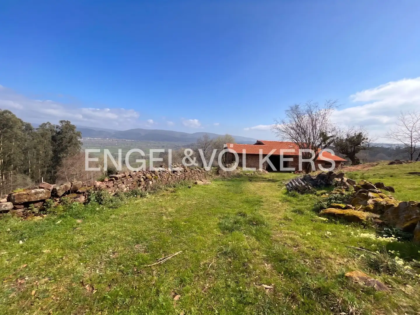 Finca rústica en venda en Mazcuerras amb Calefacció i Jardí privat