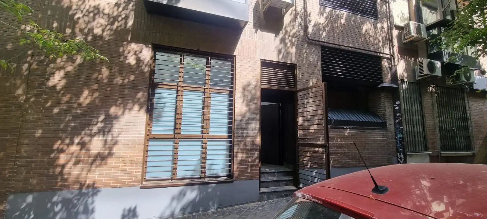 Exterior view of Study for rent in Madrid  with Air Conditioner, Heating and Oven