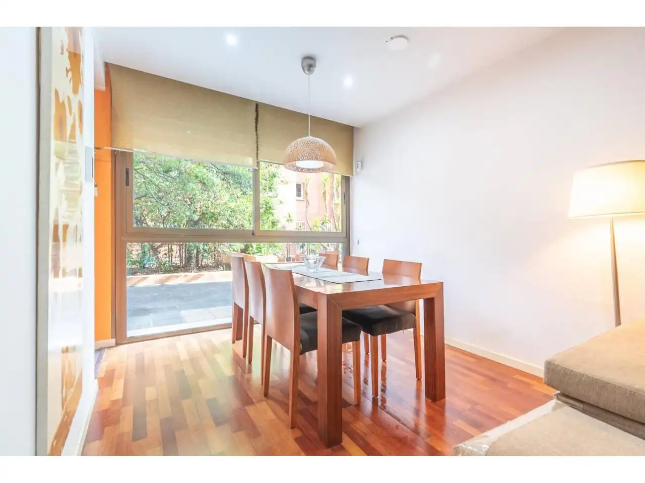 Comedor de Piso en venta en  Barcelona Capital con Piscina comunitaria