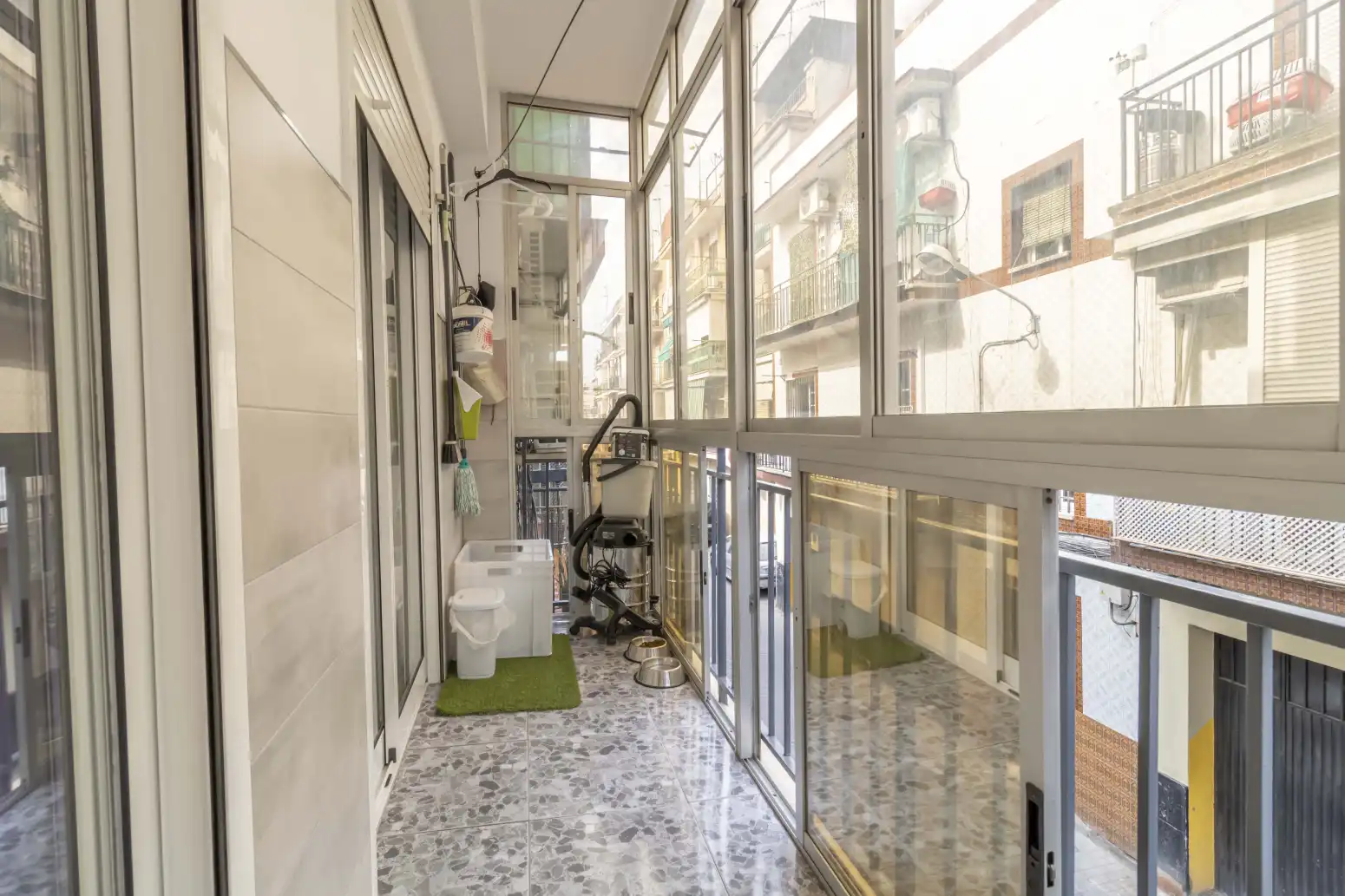 Balcony of Flat for sale in Sevilla  with Air Conditioner, Storage room and Balcony