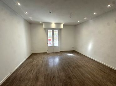 Oficina amb ascensor de lloguer a Rambla de Catalunya