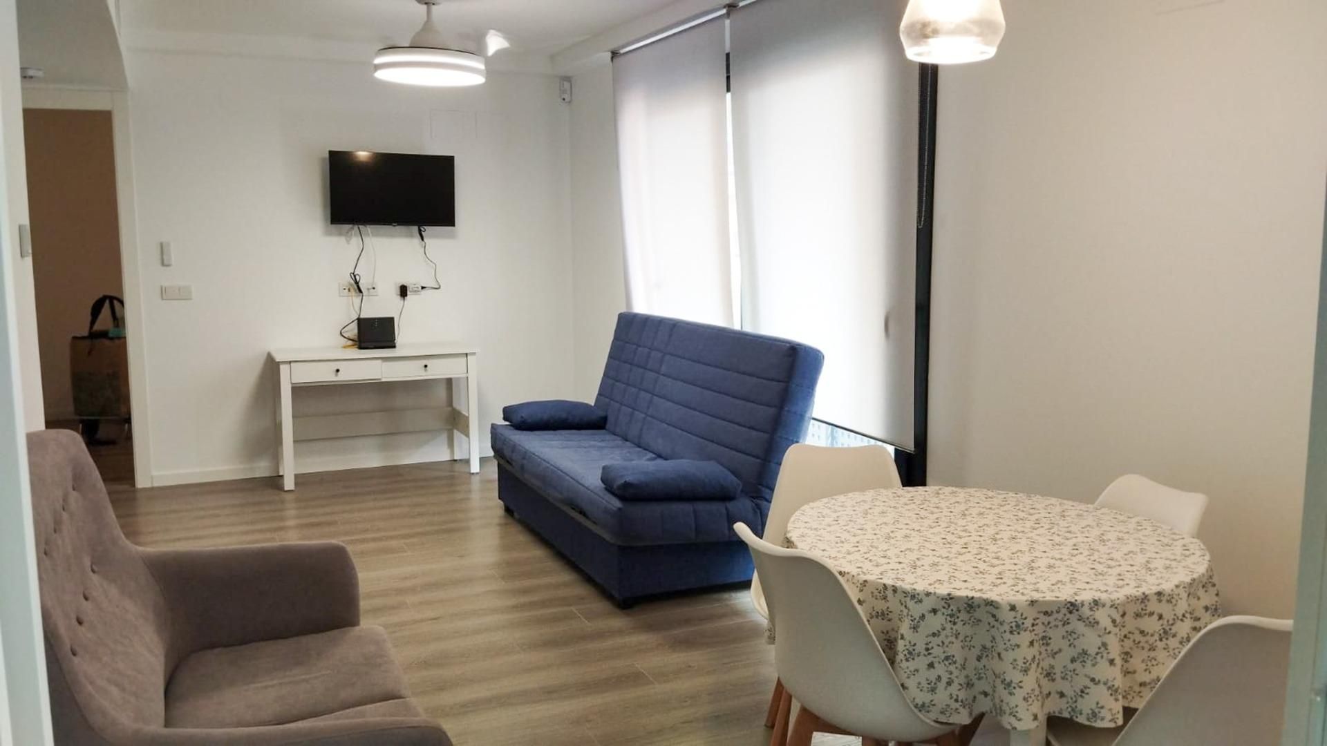 Sala d'estar de Apartament de lloguer en  Valencia Capital amb Aire condicionat, Calefacció i Alarma