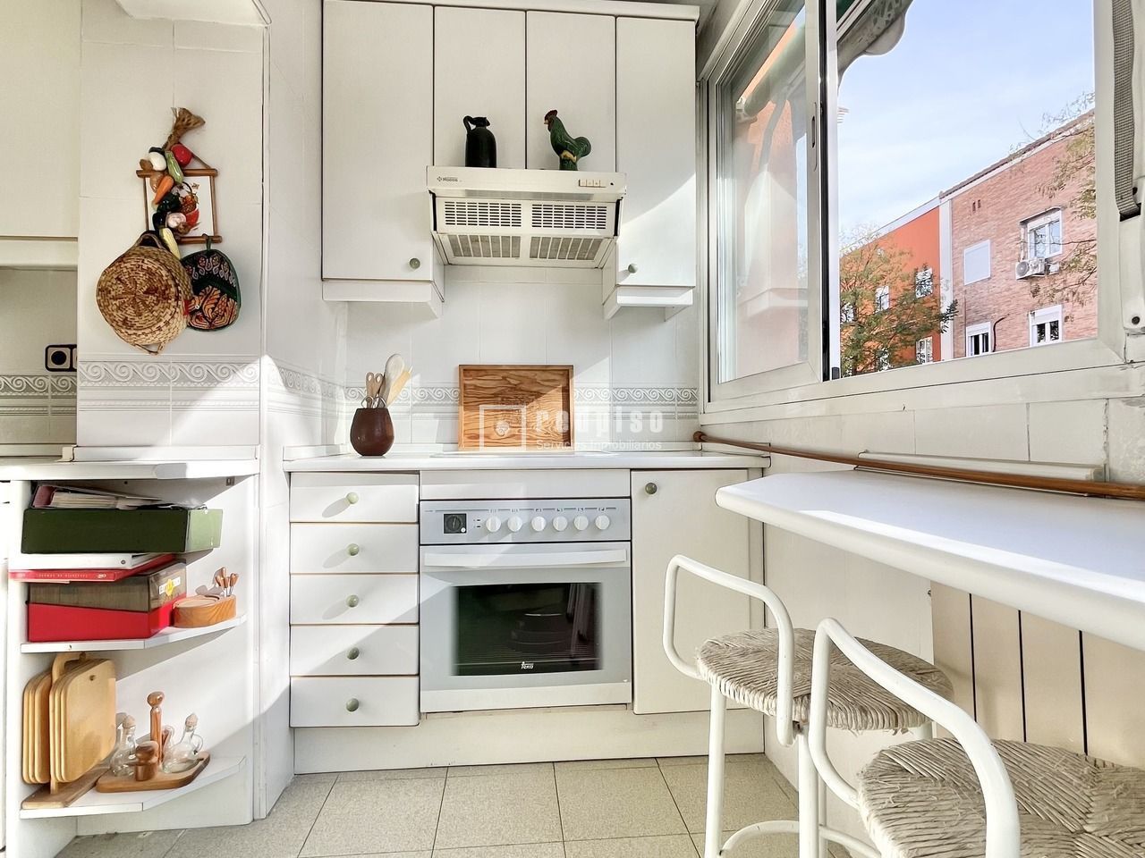 Kitchen of Flat for sale in  Madrid Capital  with Air Conditioner, Heating and Parquet flooring