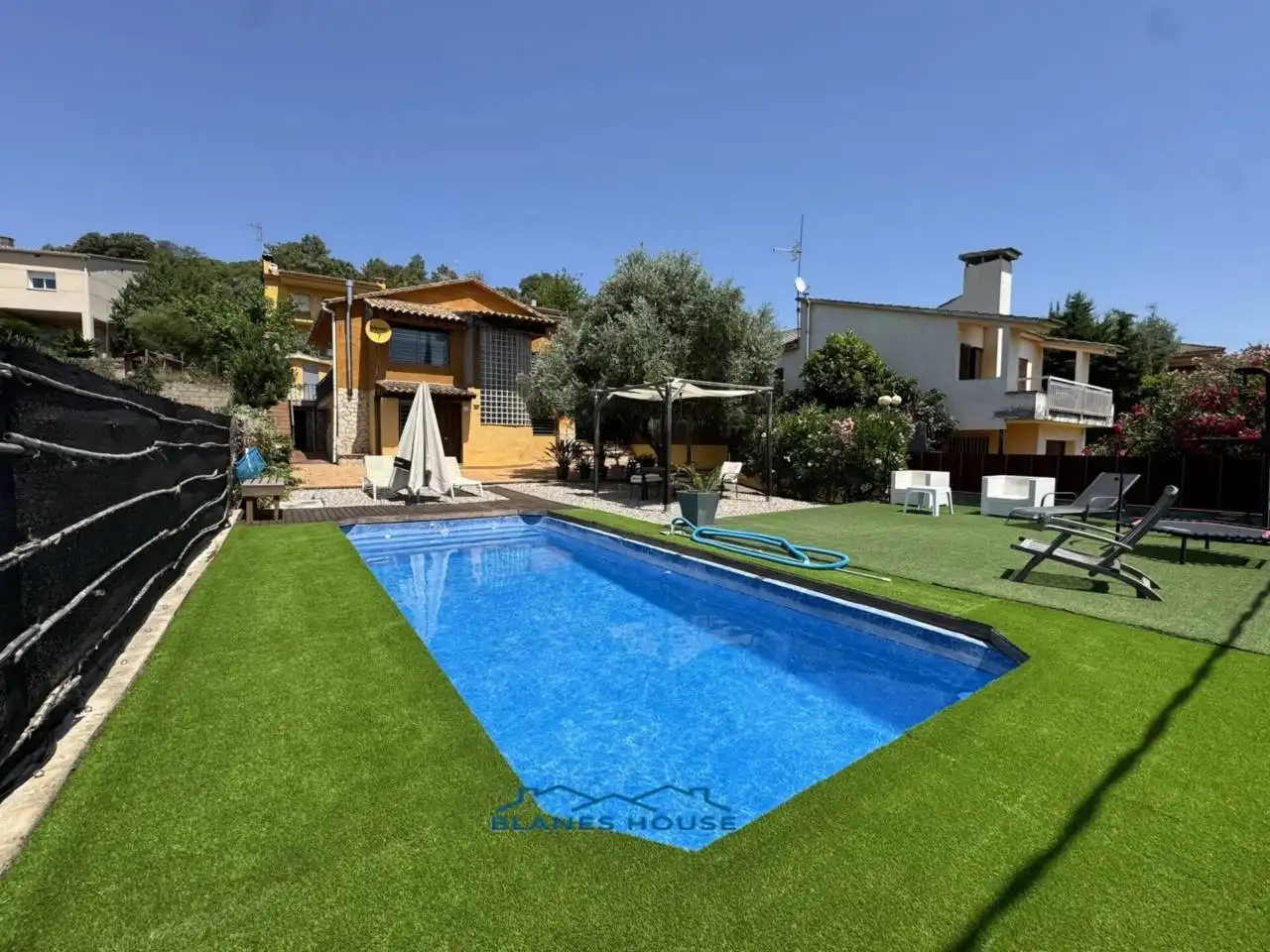 Piscina de Casa o xalet en venda en Tordera amb Aire condicionat, Jardí privat i Terrassa