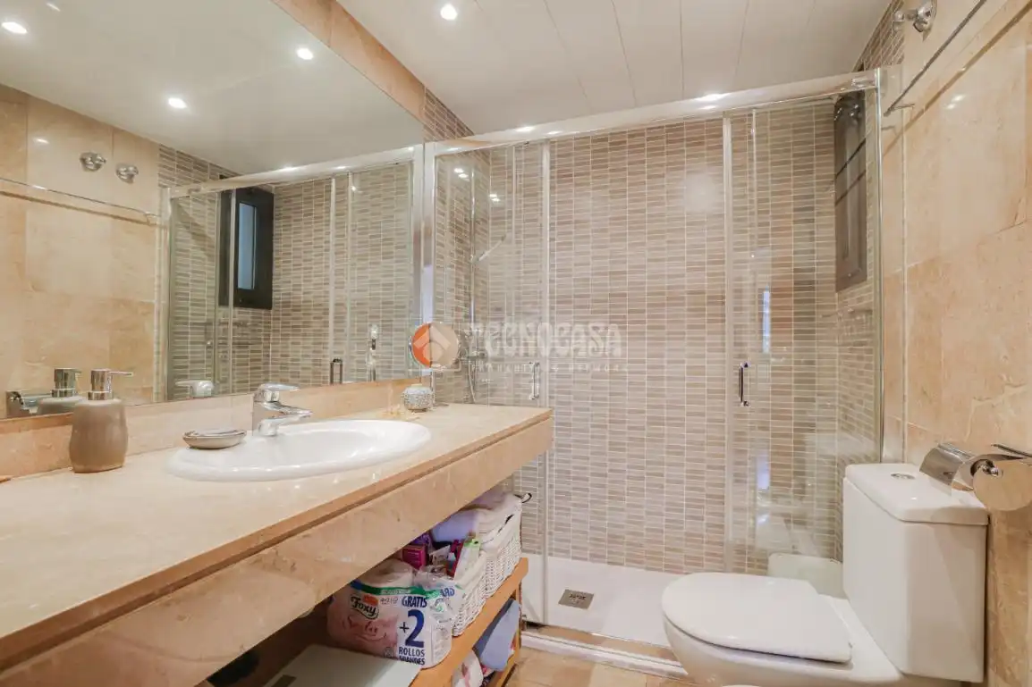 Baño de Piso en venta en Barcelona con Balcón