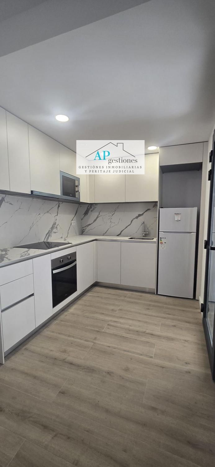 Kitchen of House or chalet for sale in Badalona  with Air Conditioner, Heating and Terrace