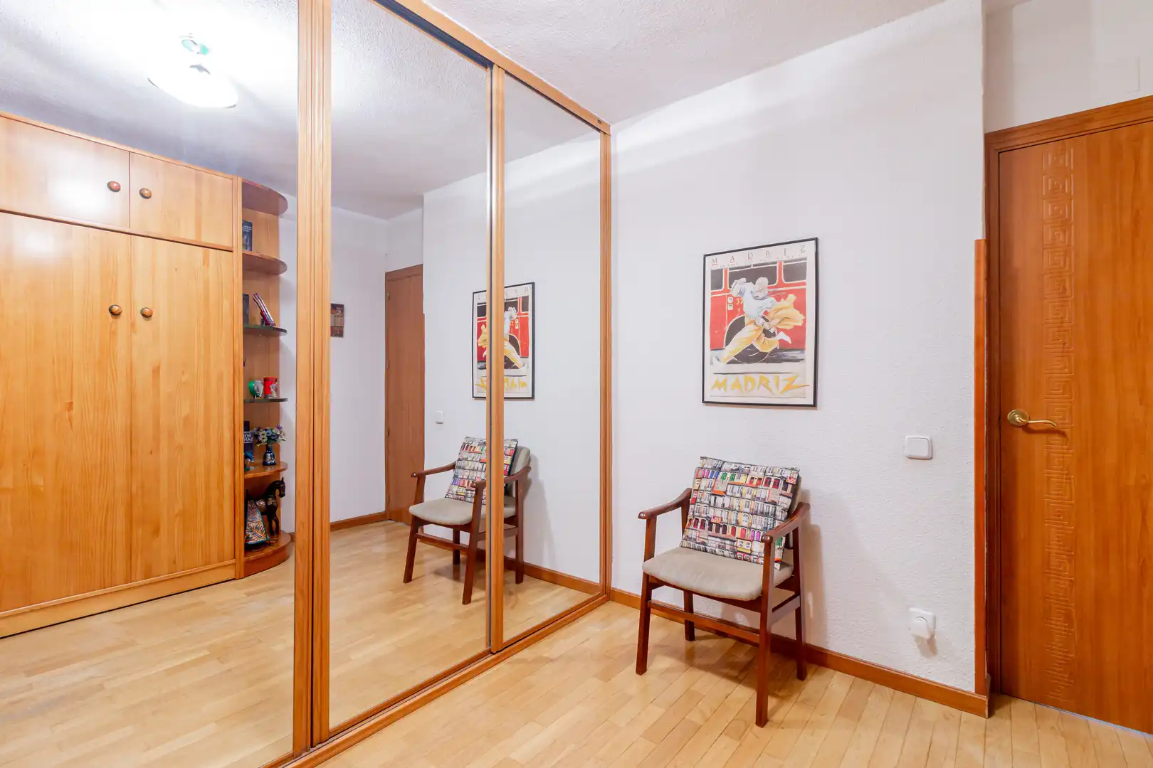 Bedroom of Flat for sale in Madrid  with Heating