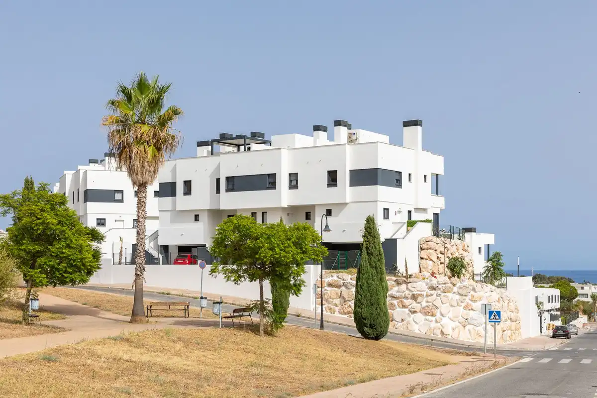 Adossat amb piscina en venda a La Cala Mijas