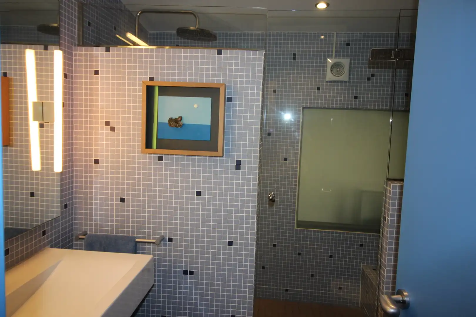 Bathroom of Houses for sale in Rabós, Girona