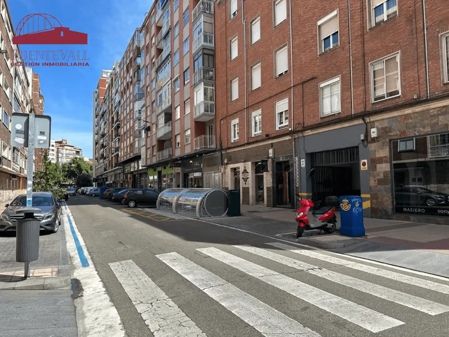 Vista exterior de Garatge en venda en Valladolid