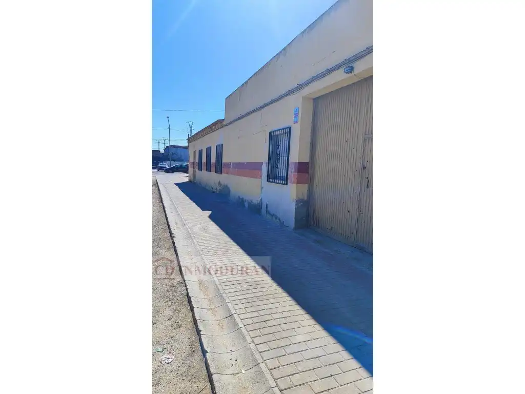 Local en venda a Calle Vial De Los Cipreses, Ciudad de Asís