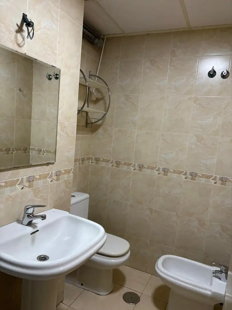 Baño de Piso en venta en Las Torres de Cotillas con Aire acondicionado, Terraza y Amueblado